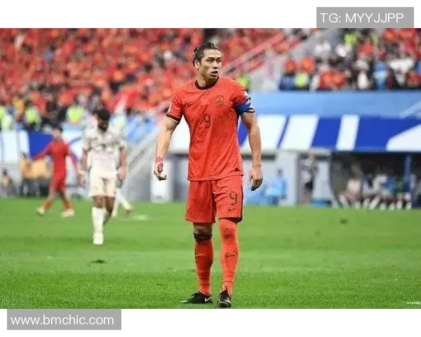 遗憾与荣耀交织的足球明星们背后的故事与心声